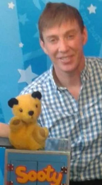 Richard Cadell height profile photo