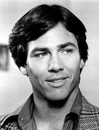 Richard Hatch (actor) height profile photo