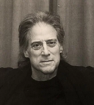 Richard Lewis (comedian) height profile photo