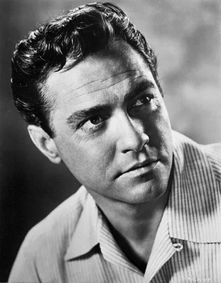 Richard Todd height profile photo