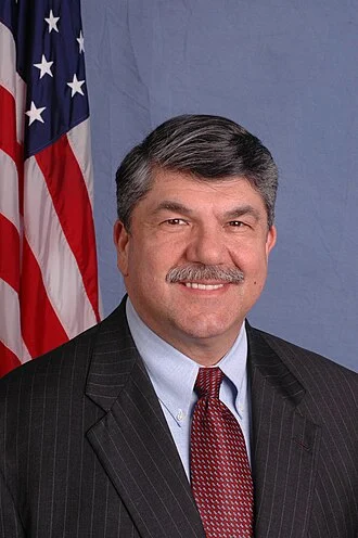 Richard Trumka height profile photo