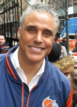 Rick Fox height profile photo