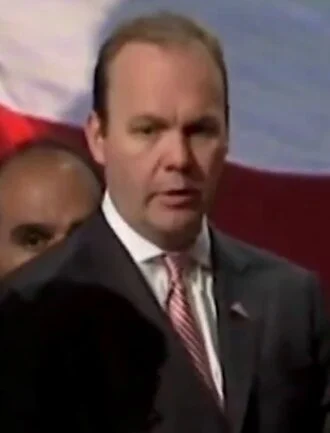 Rick Gates (political consultant) height profile photo