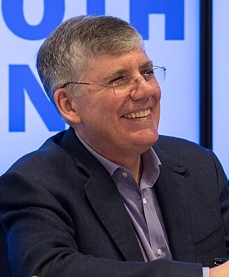 Rick Riordan height profile photo