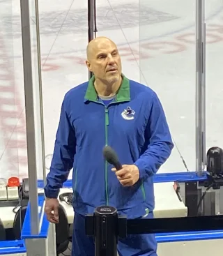 Rick Tocchet height profile photo
