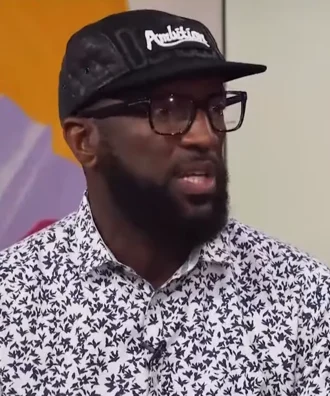 Rickey Smiley height profile photo