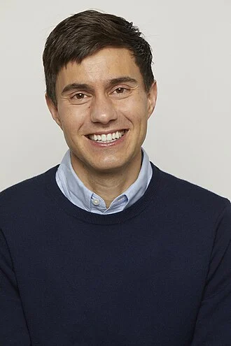 Ricky Van Veen height profile photo
