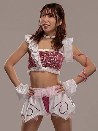 Riho height profile photo