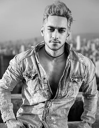 Rishabh Sinha height profile photo