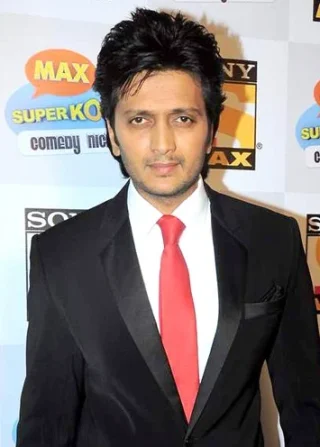 Riteish Deshmukh height profile photo