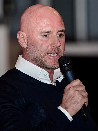 Rob Page height profile photo