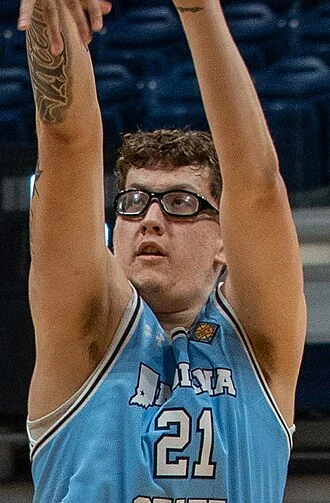 Robbie Avila height profile photo