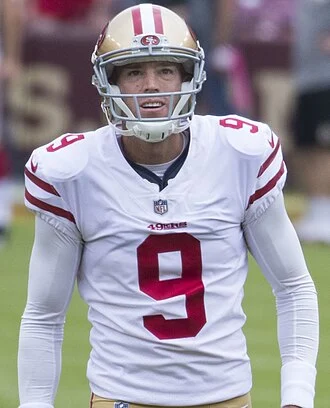 Robbie Gould height profile photo