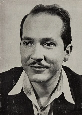 Robert A. Heinlein height profile photo