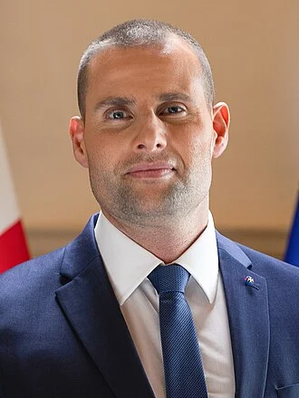 Robert Abela height profile photo