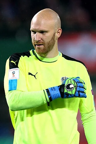 Robert Almer height profile photo