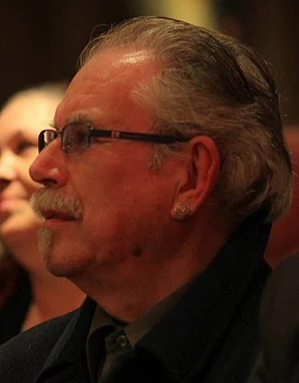 Robert Ballagh height profile photo