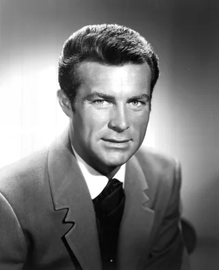 Robert Conrad height profile photo