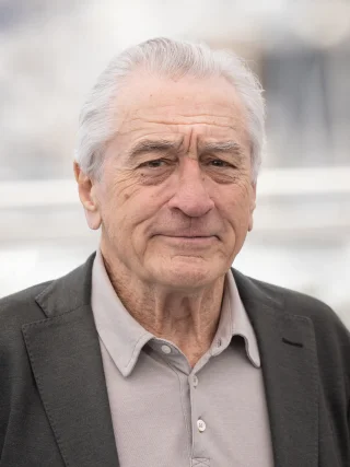 Robert De Niro height profile photo