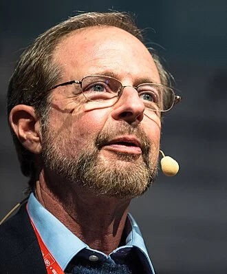 Robert Epstein height profile photo