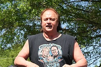 Robert Gibson (wrestler) height profile photo