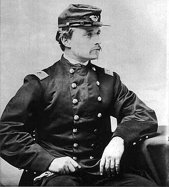 Robert Gould Shaw height profile photo