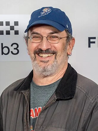 Robert Smigel height profile photo