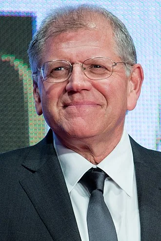 Robert Zemeckis height profile photo