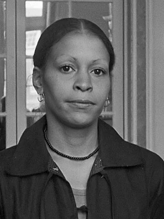 Roberta Alexander height profile photo