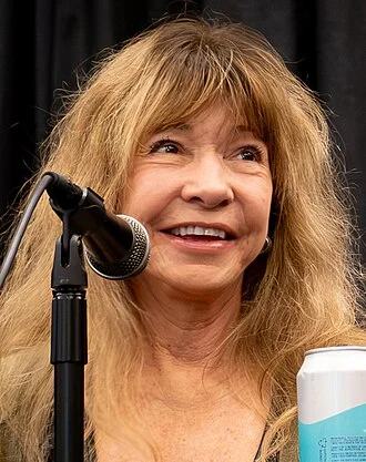 Roberta Williams height profile photo