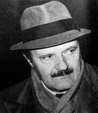 Roberto Calvi height profile photo