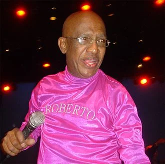 Roberto Roena height profile photo