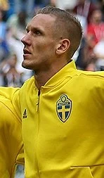 Robin Olsen height profile photo