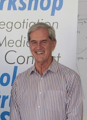 Roelf Meyer height profile photo
