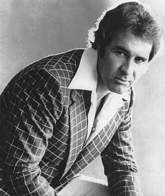 Rogelio Guerra height profile photo