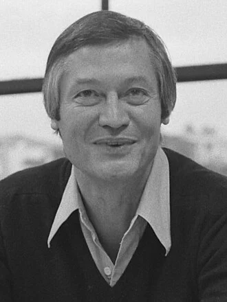 Roger Corman height profile photo