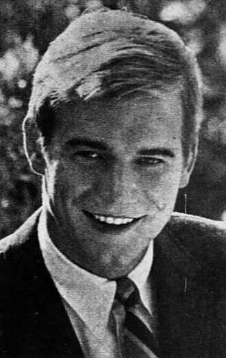 Roger Ewing height profile photo