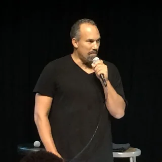 Roger Guenveur Smith height profile photo