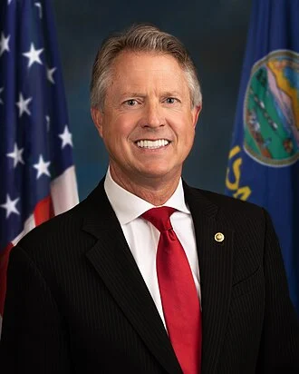 Roger Marshall height profile photo