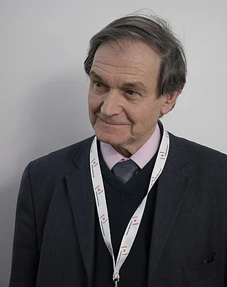 Roger Penrose height profile photo