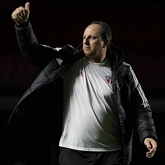 Rogério Ceni height profile photo