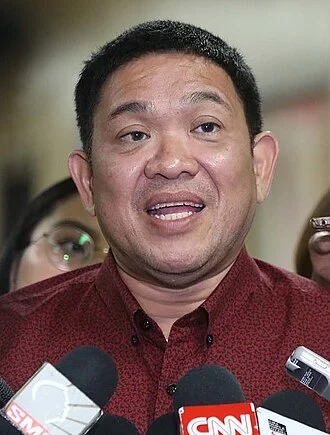 Rolando Andaya Jr. height profile photo