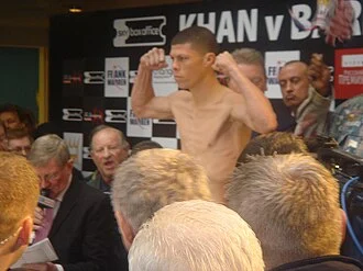 Román Martínez (boxer) height profile photo