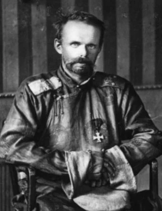 Roman von Ungern-Sternberg height profile photo