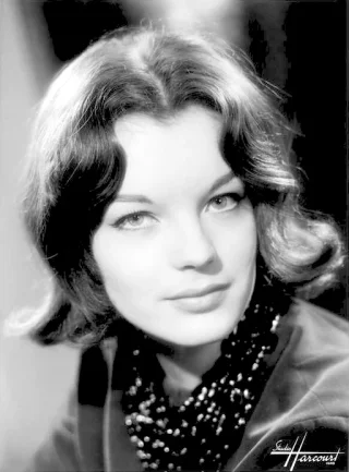 Romy Schneider height profile photo