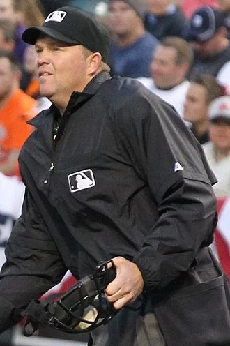 Ron Kulpa height profile photo
