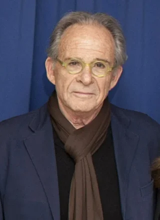 Ron Rifkin height profile photo