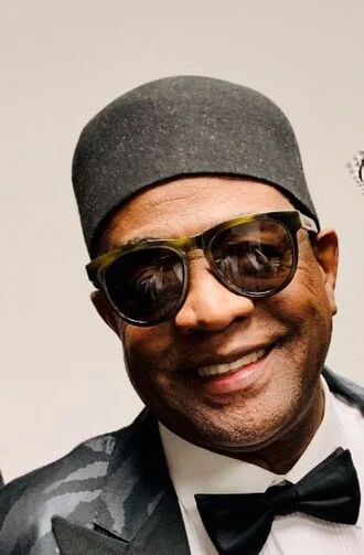 Ronald Bell (musician) height profile photo