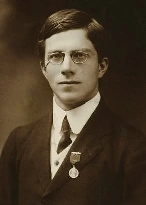 Ronald Fisher height profile photo