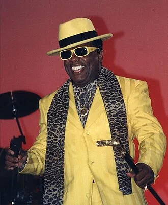 Ronald Isley height profile photo